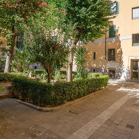 Cesare Vatican Museums * Rom