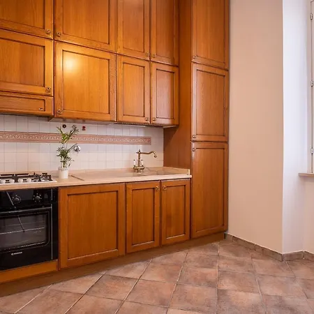 Apartment Cesare Vatican Museums Rom