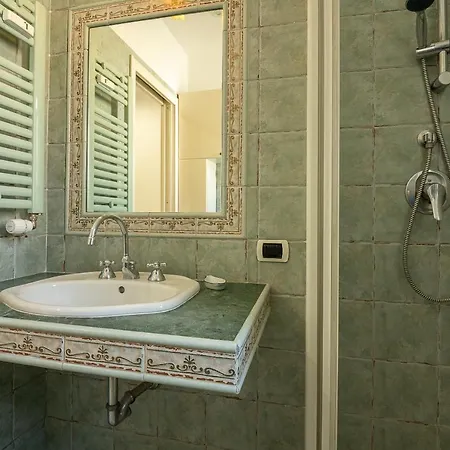 Cesare Vatican Museums * Rom